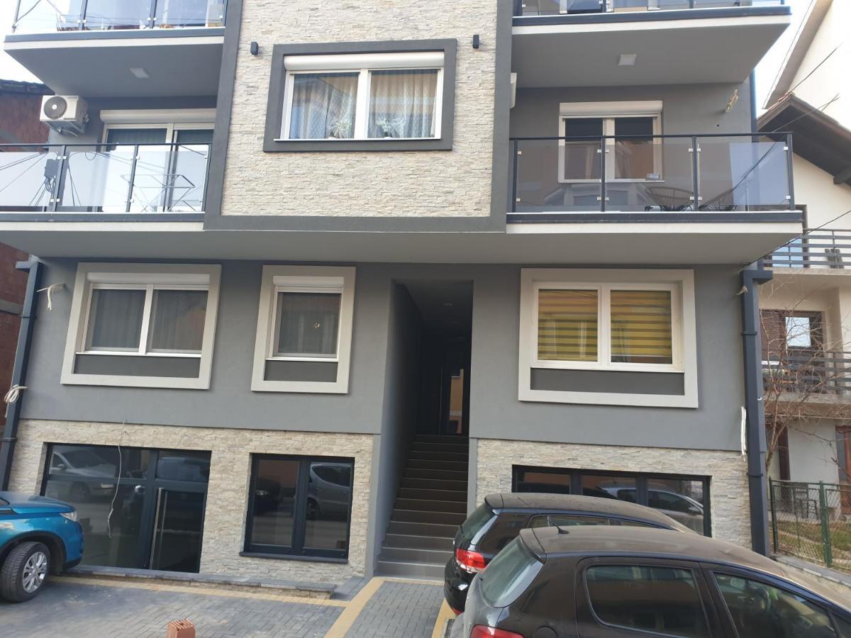 Apartamento Elena Lux Užice Exterior foto