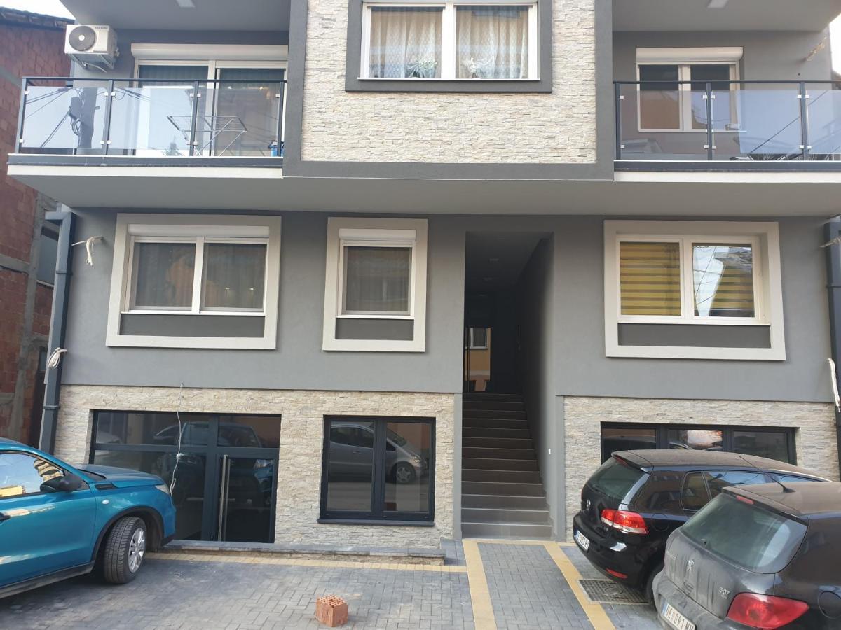 Apartamento Elena Lux Užice Exterior foto