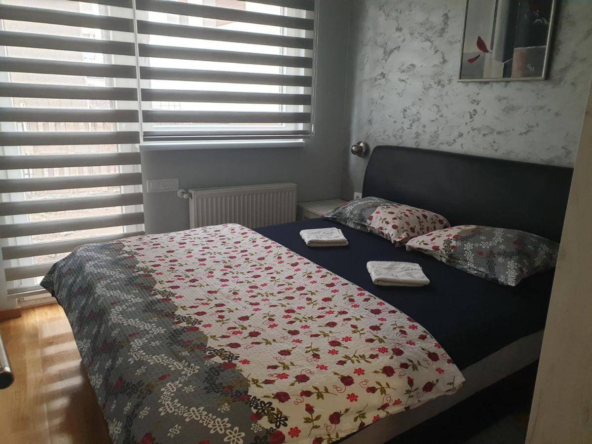 Apartamento Elena Lux Užice Exterior foto