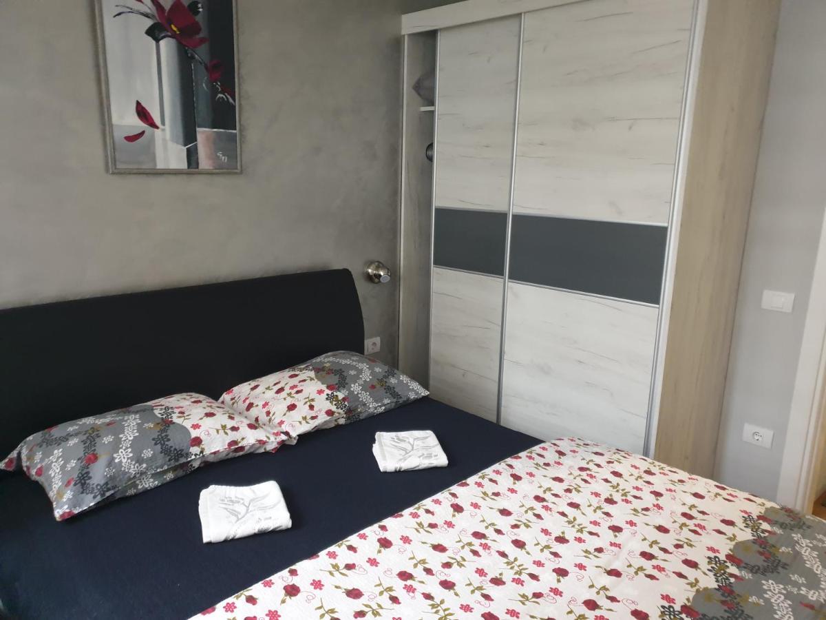 Apartamento Elena Lux Užice Exterior foto